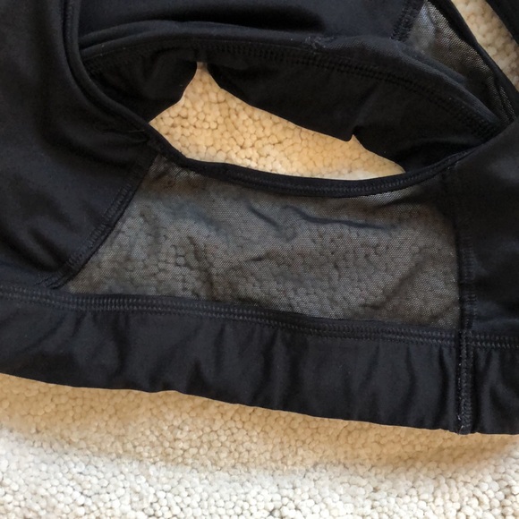 NWOT Victoria Secrets Pink Haut Court crop top Medium - Picture 7 of 15